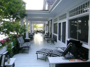 Custom Homes & Cottages